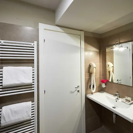 Corallo Hotel 3*