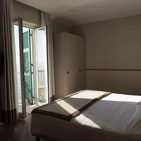 Hotel Corallo 3*