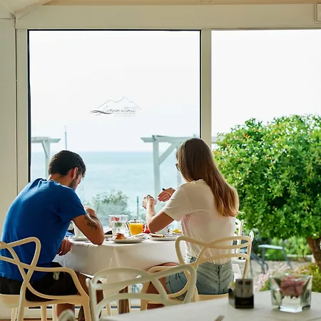 Corallo Отель 3*