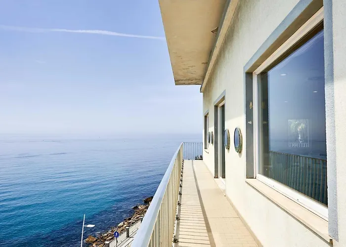 Corallo Otel Imperia
