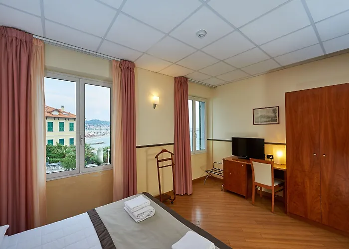 Corallo 3* Imperia